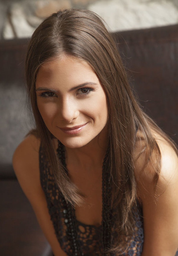 Анна, 27